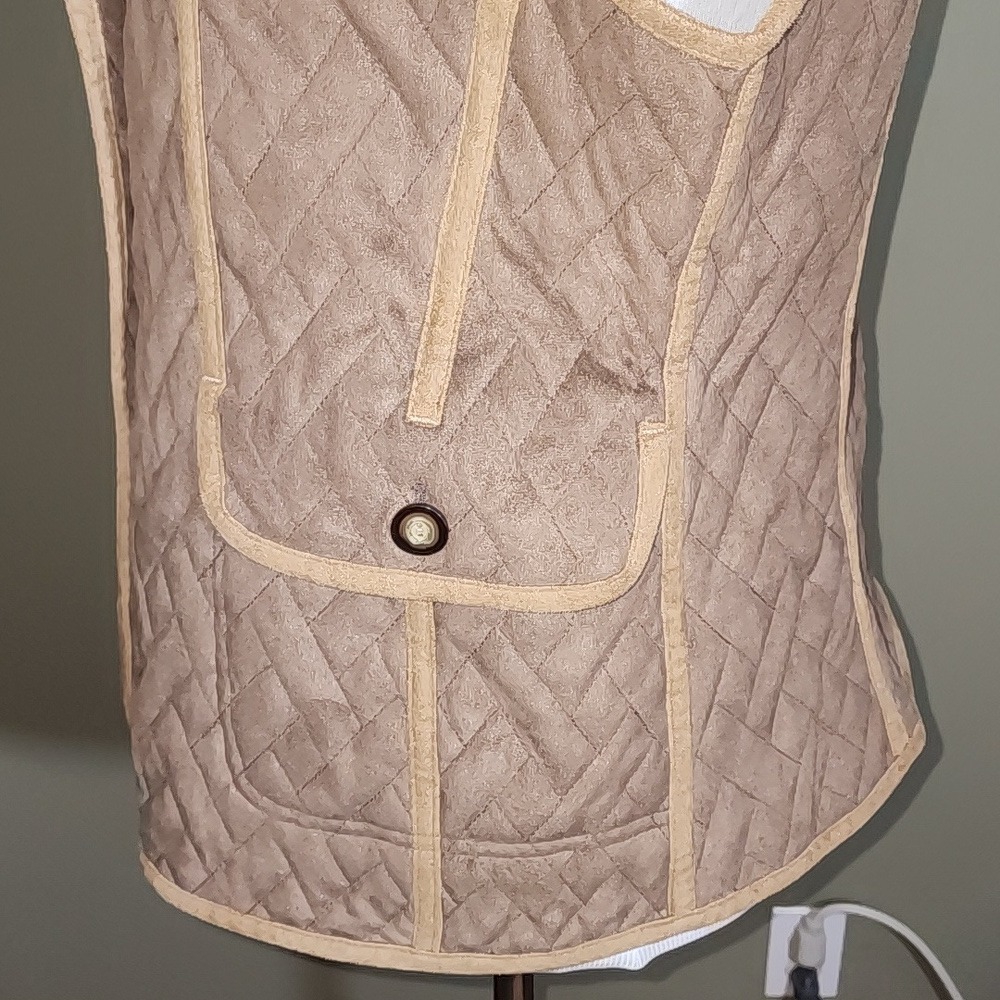 Tasha Polizzi Collection Vest Size‎ XL Quilted - Picture 15 of 16